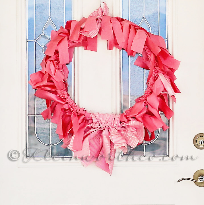 Simple 30 Minute Tie-Tab Wreath