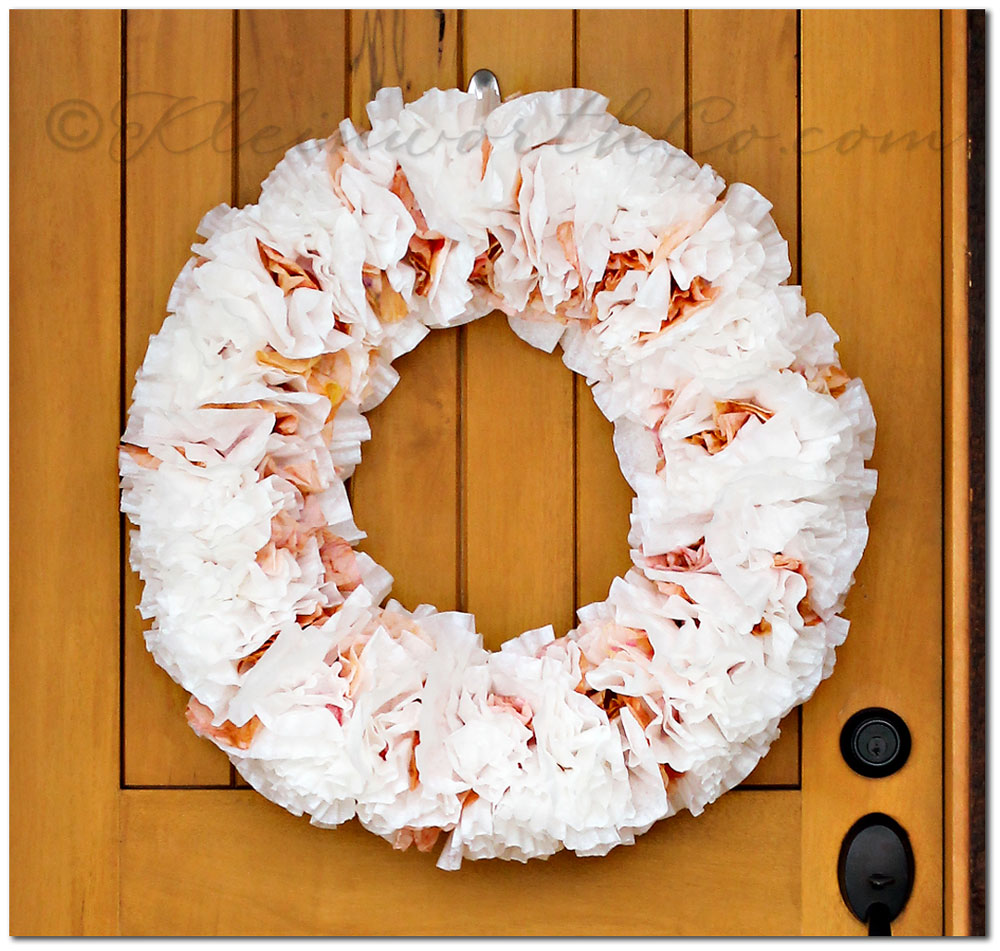 Coffee Filter Wreath {Tutorial}