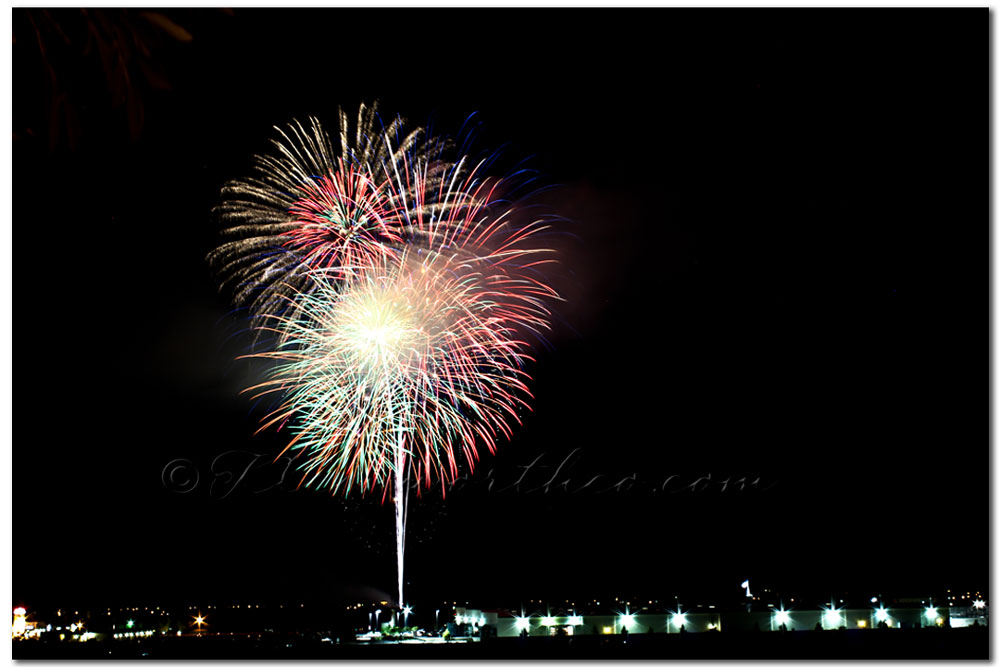 How to Photograph Fireworks