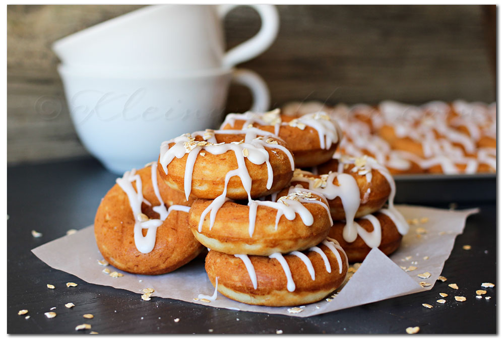 Banana Oat Donuts