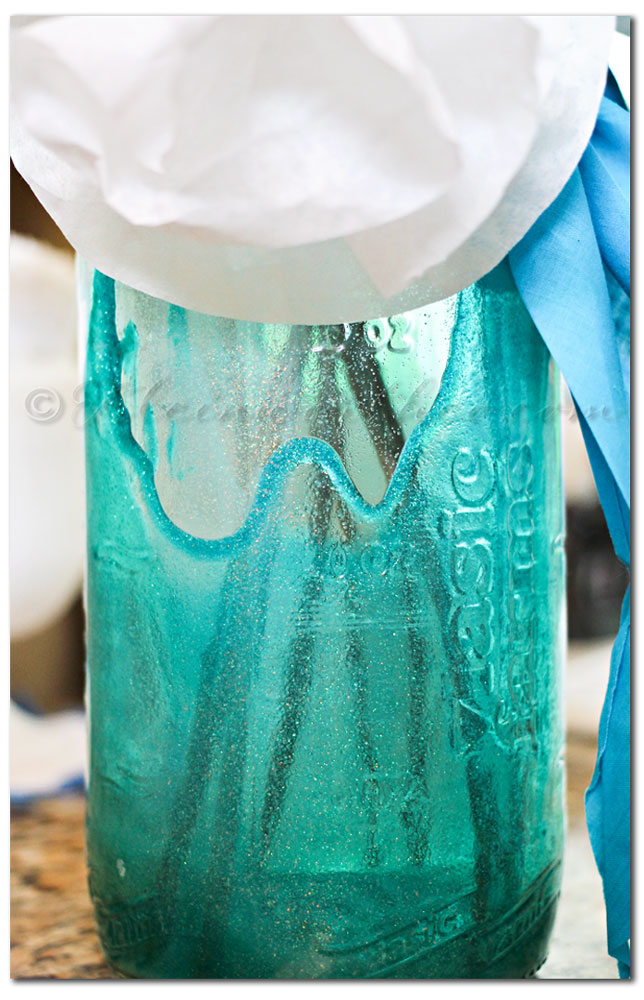 Ocean Waves Glitter Vase