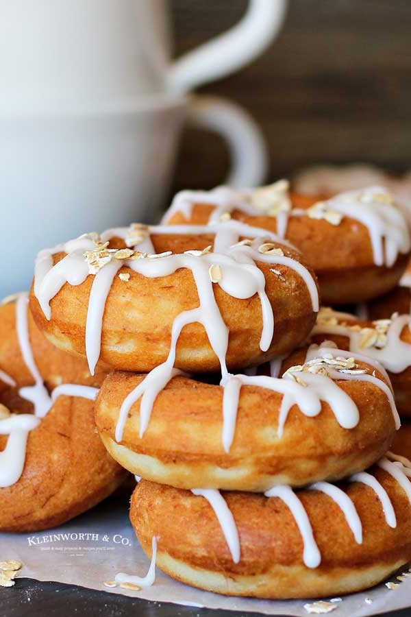 Easy breakfast - banana oat donuts