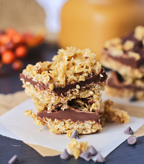 No Bake Chocolate Caramel Oat Bars-image