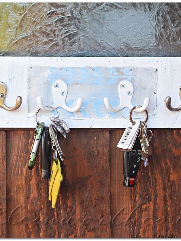 Distressed Key Rack