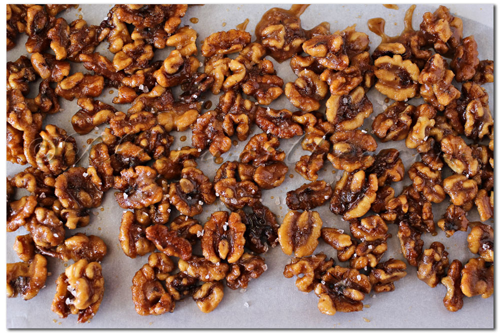 Pumpkin Spice Candied Walnuts