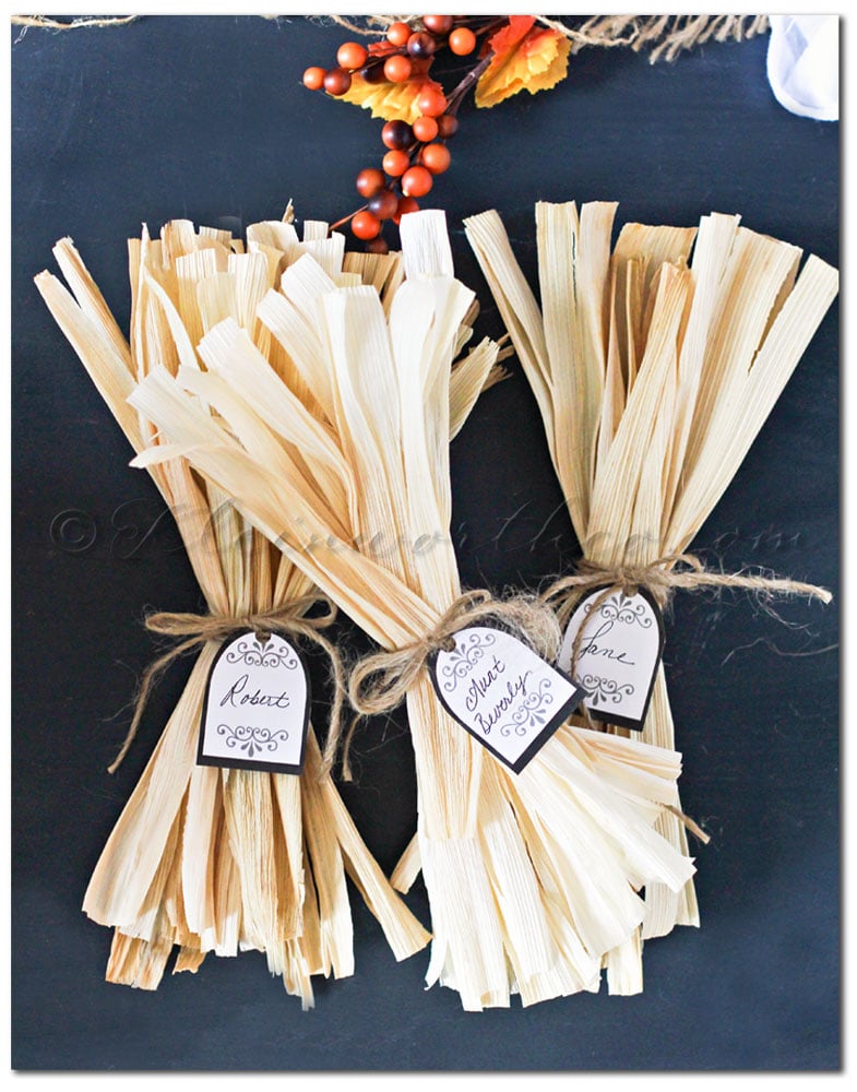 Corn Husk Fall Tablesetting, table place card tags, free printable