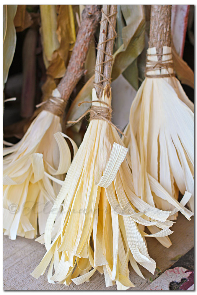 corn husk crafts