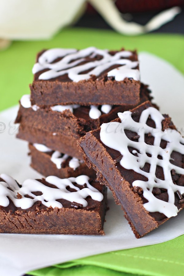 Chocolate Gingerbread Cookie Bars