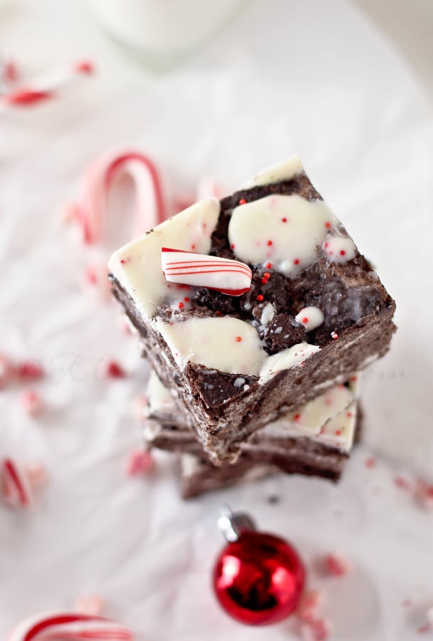 No Bake Peppermint Oreo Bars from Kleinworth & Co.