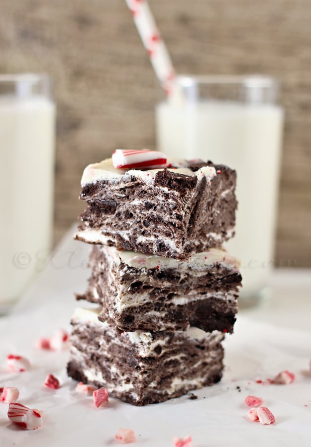 No Bake Peppermint Oreo Bars from Kleinworth & Co.