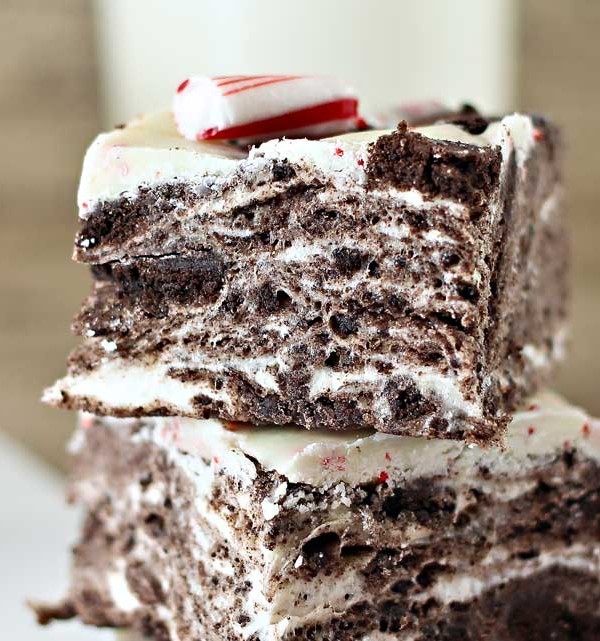 No Bake Peppermint Oreo Bars