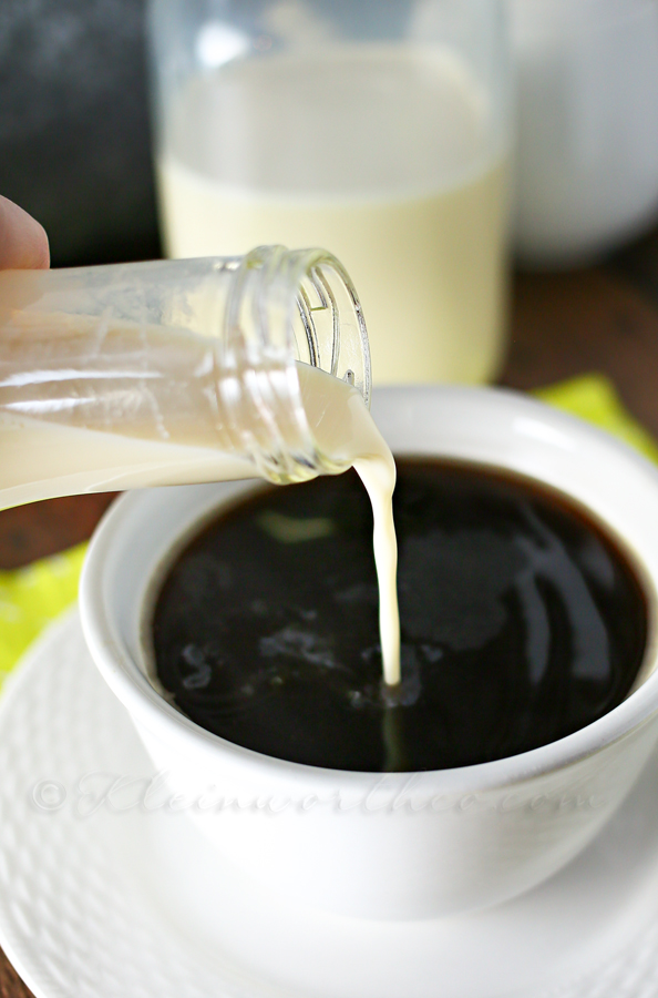 Homemade Vanilla Coffee Creamer