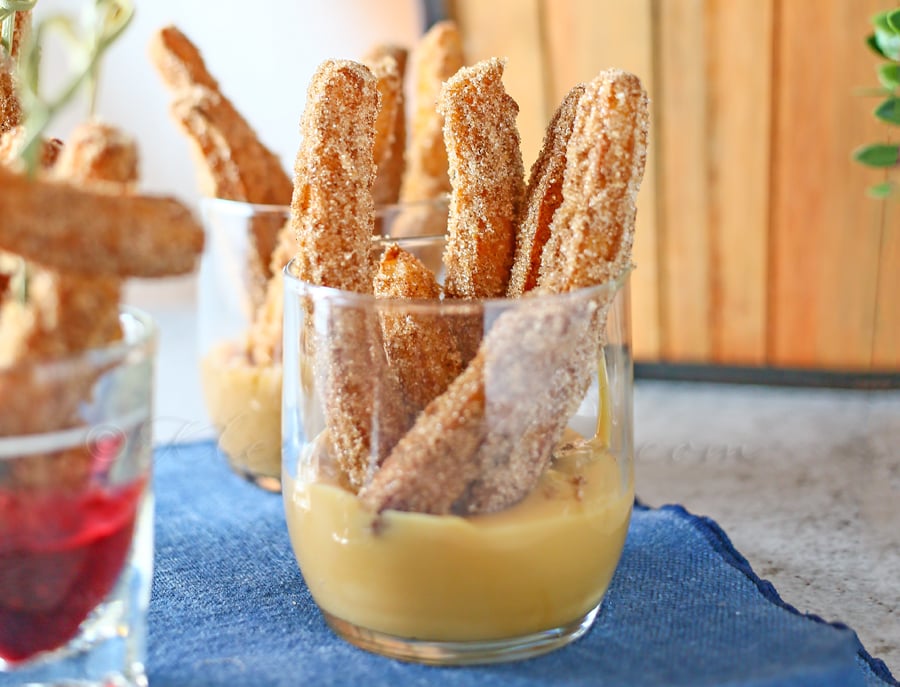 Churro Bites ~ Disneyland Copycat Recipe www.kleinworthco.com