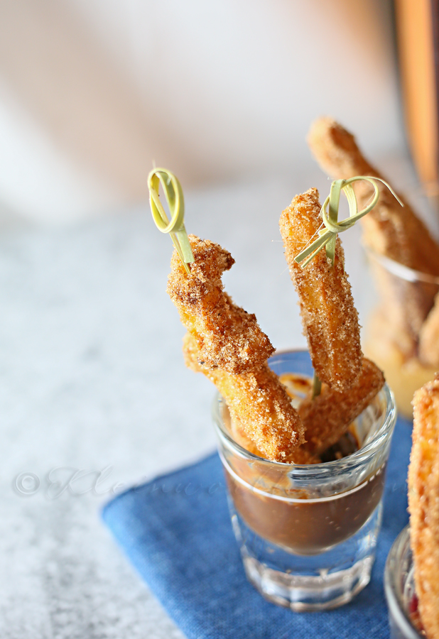 Churro Bites ~ Disneyland Copycat Recipe www.kleinworthco.com