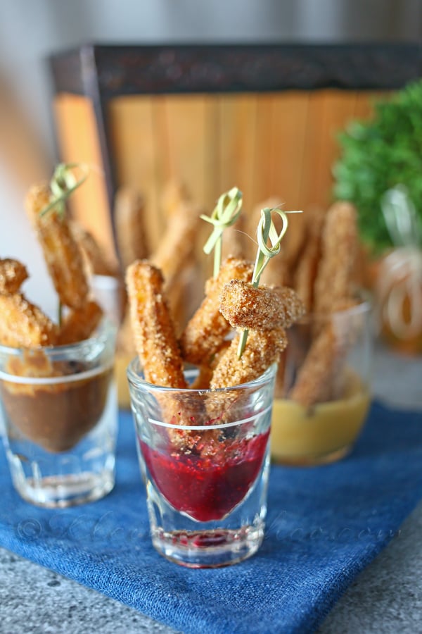 Churro Bites ~ Disneyland Copycat Recipe www.kleinworthco.com