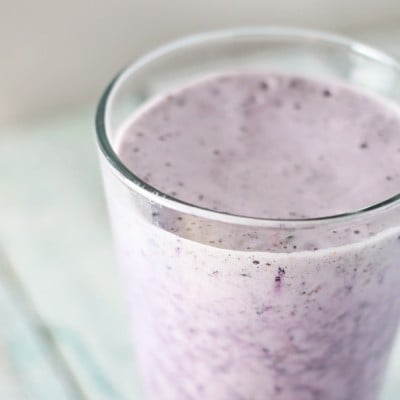 Simple Blueberry Smoothie from www.kleinworthco.com