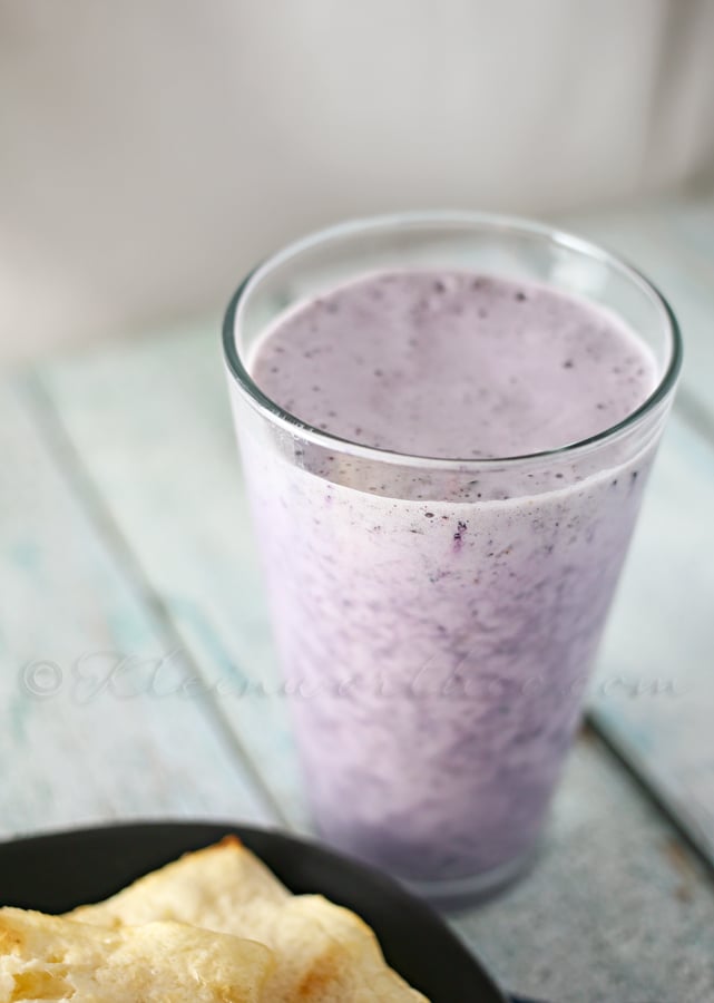 Simple Blueberry Smoothie from www.kleinworthco.com