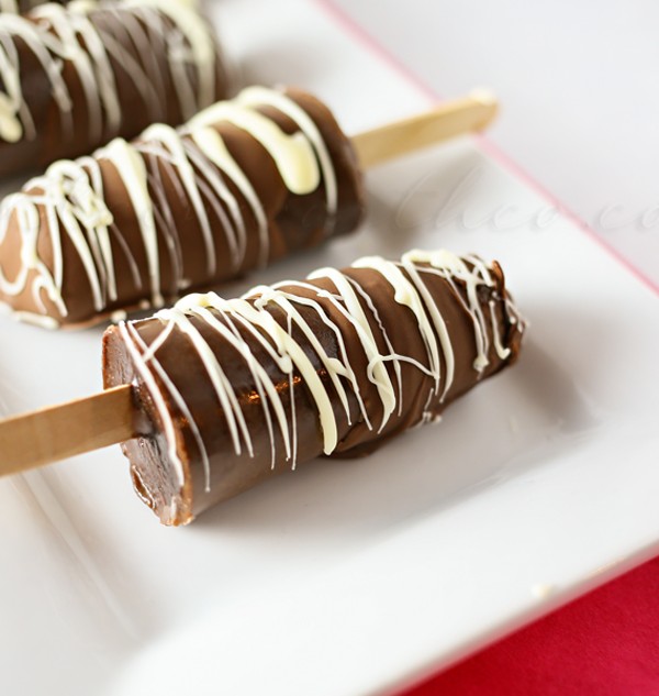 Black & White Fudge Pops, www.kleinworthco.com