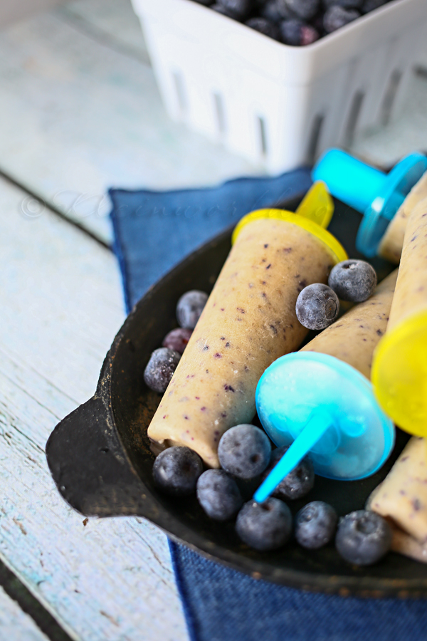 Banana Blueberry Smoothie Pops, www.kleinworthco.com