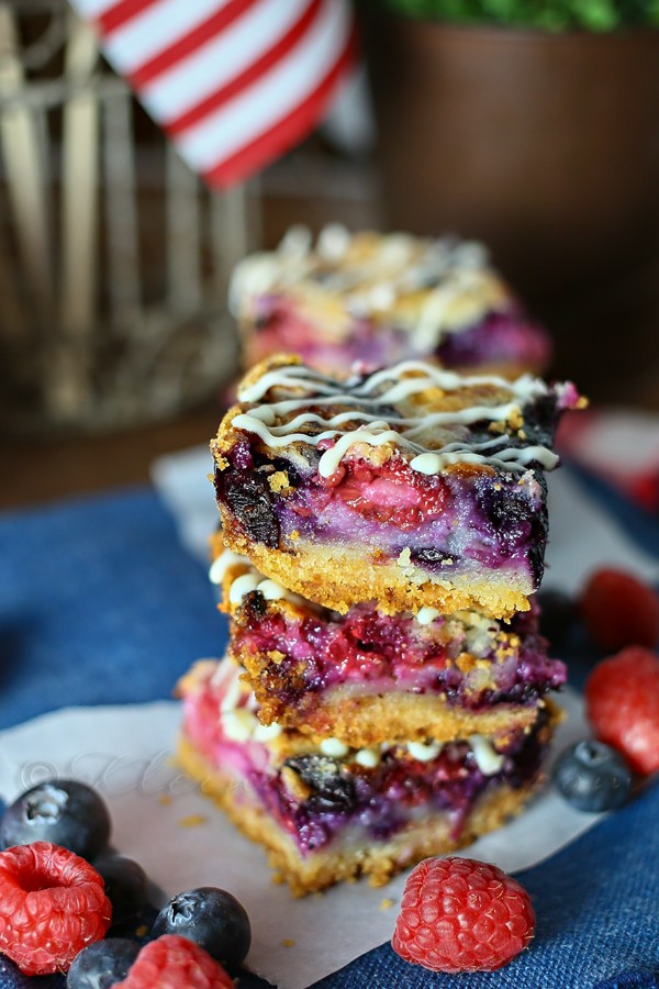 Red White & Blueberry Pie Bars from www.kleinworthco.com