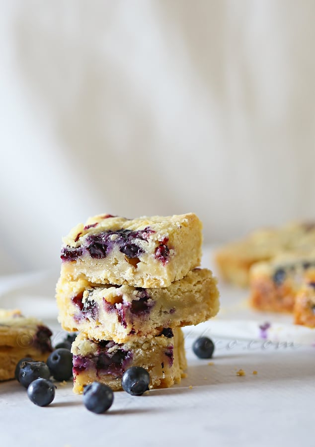 Blueberry Cobbler Bars