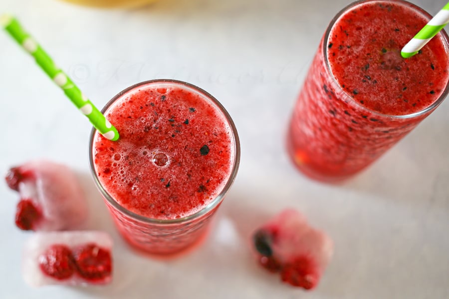 Sour Berry Fizz