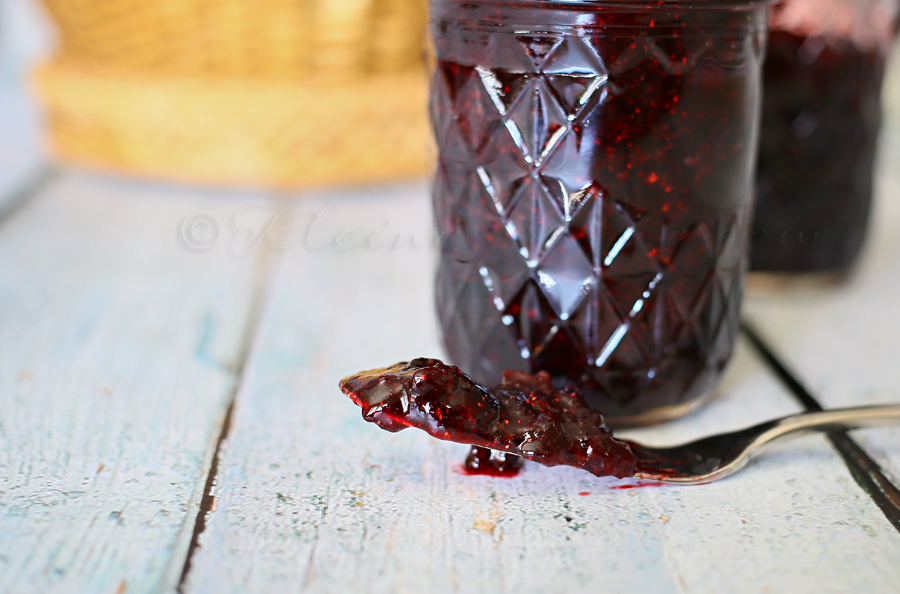 Huckleberry Jam {Ready in 10 Minutes}