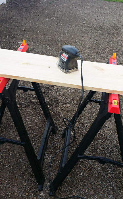 DIY Pallet Console Table