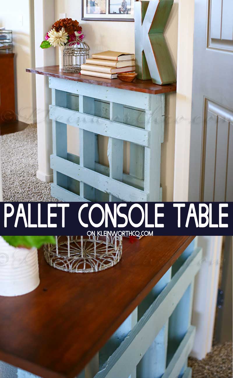 DIY Pallet Console Table