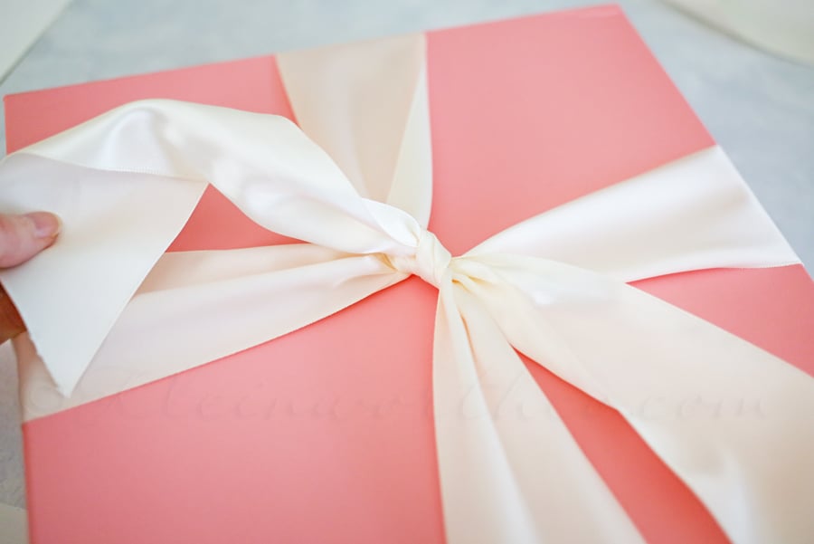 How to Gift Wrap like a PRO
