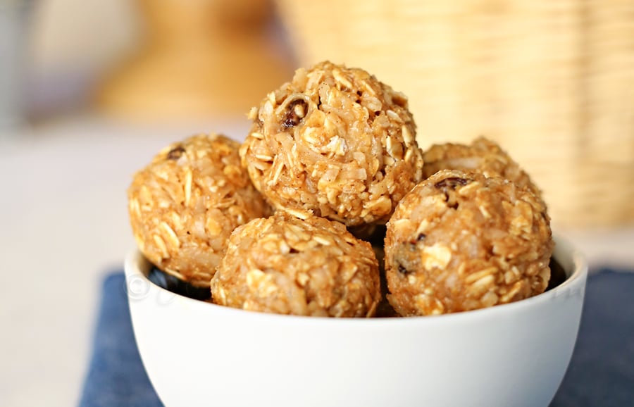 Cinnamon Raisin Energy Bites