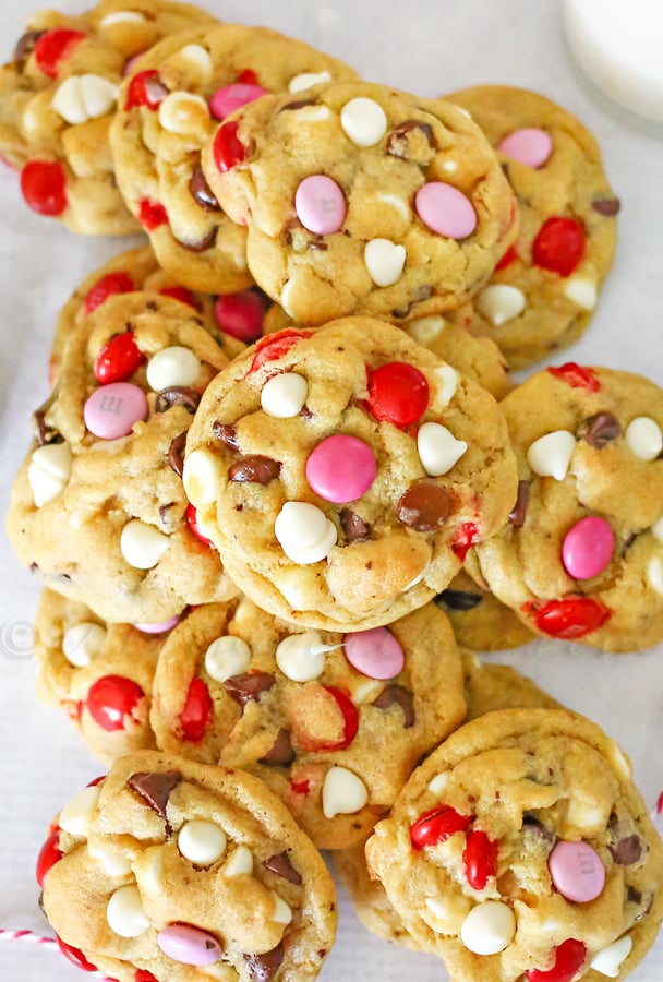 valentine chocolate chip cookies