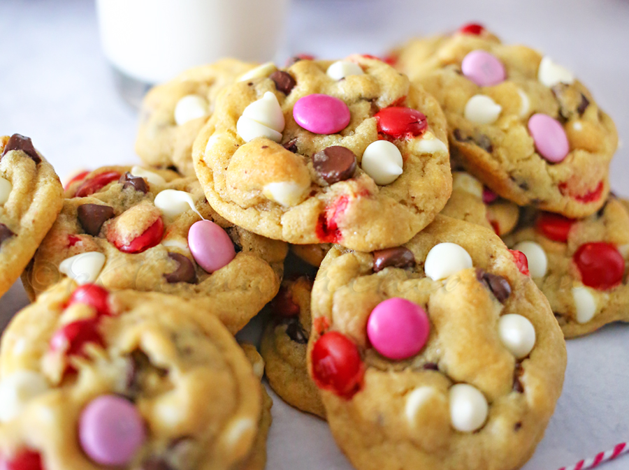 Valentine Chocolate Chip Cookies