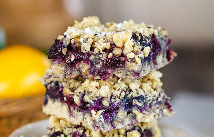 Blueberry Crumble Bars