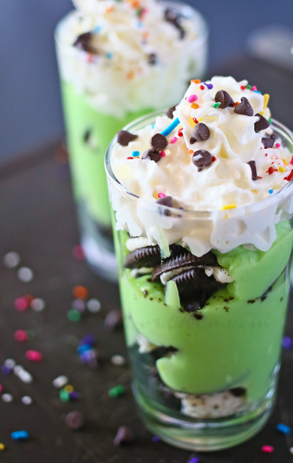 Leprechaun Dessert Shooters