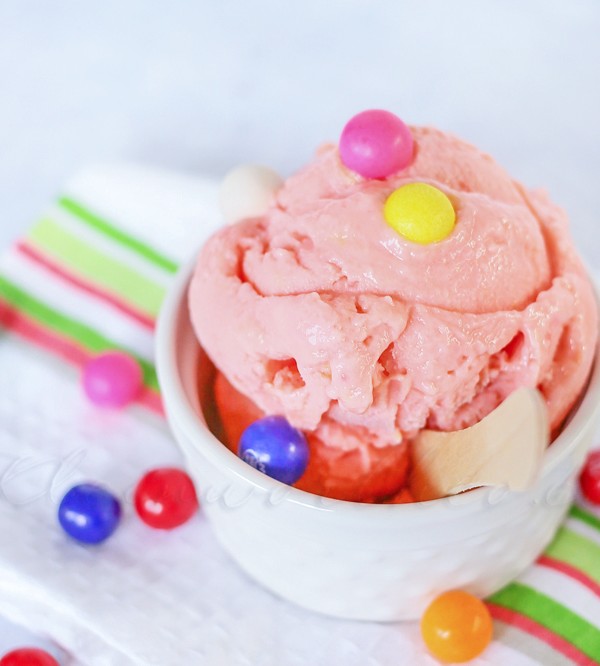 Bubble Gum Frozen Yogurt