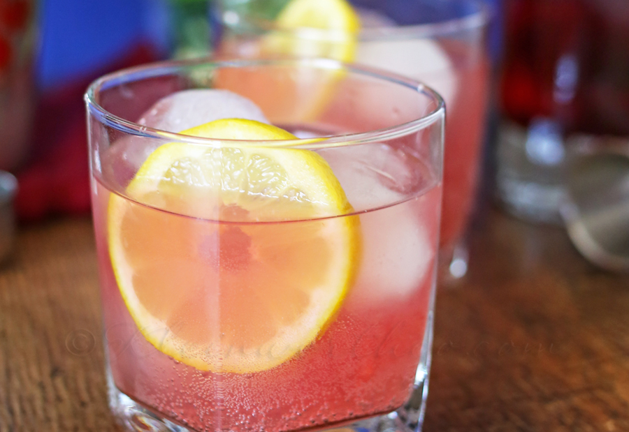 Boozy Pomegranate Lemonade