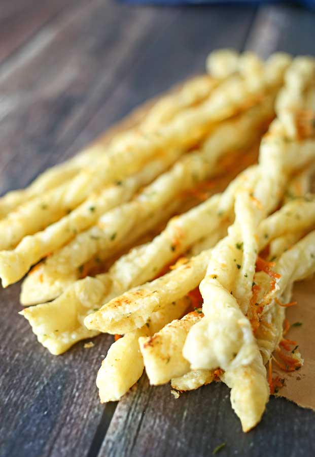 Garlic Butter Bread Sticks