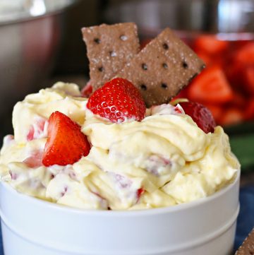 Strawberry & Banana Dessert Dip