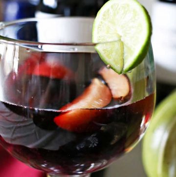 Halloween Sangria {Halloween Party Ideas}