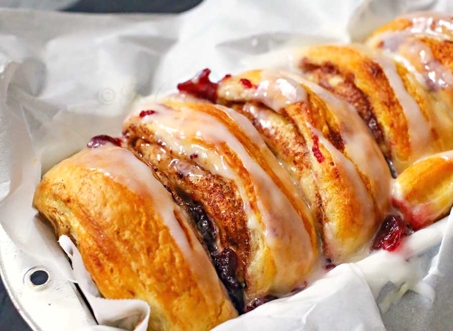 Cranberry Cinnamon Roll Loaf