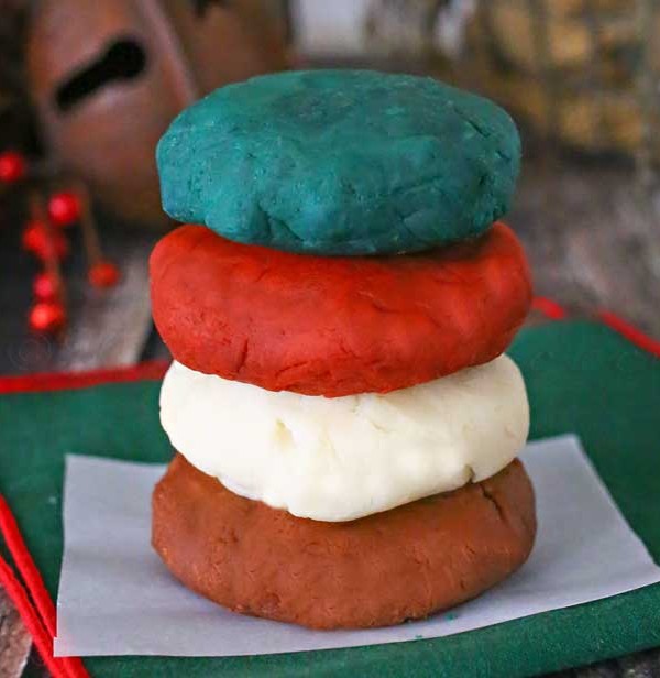 Homemade Holiday Playdough