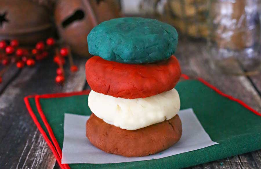 Homemade Holiday Playdough