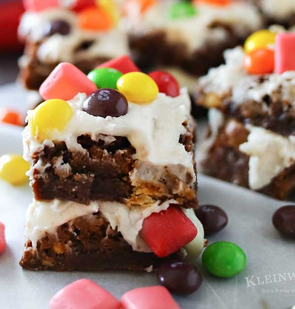 Game Day Brownie Stackers