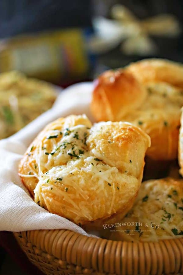 Recipe for Garlic Parmesan Pull Apart Biscuits