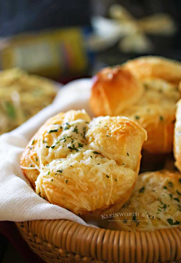 Parmesan Butter Pan Biscuits Recipe