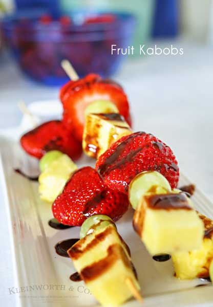Fruit Kabobs are a simple low calorie dessert idea that makes both kids & adults smile. They are great for parties & backyard BBQ's too! Pick your favorite fruits & create some fabulous combinations.