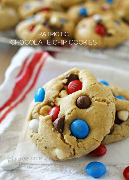 Looking for the best chocolate chip cookies? Look no further. These Patriotic Chocolate Chip Cookies are no-chill & one of the best cookie recipes ever!