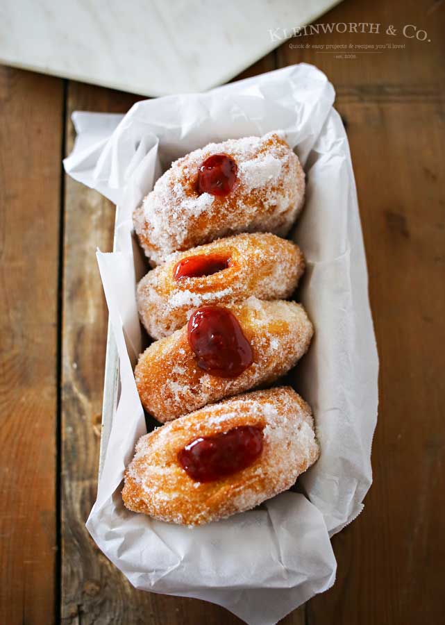 Easy Strawberry Jalapeño Donuts - delicious homemade donuts