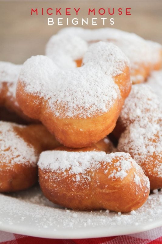 mickey_mouse_beignets